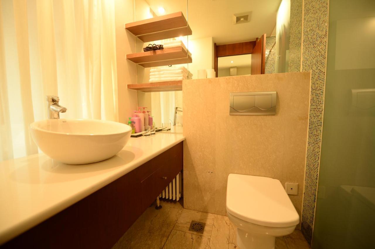New Oriental Suites 3* Beijing
